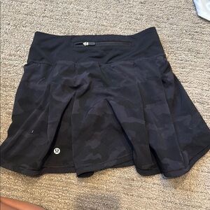 Lululemon Black Camo Skirt
